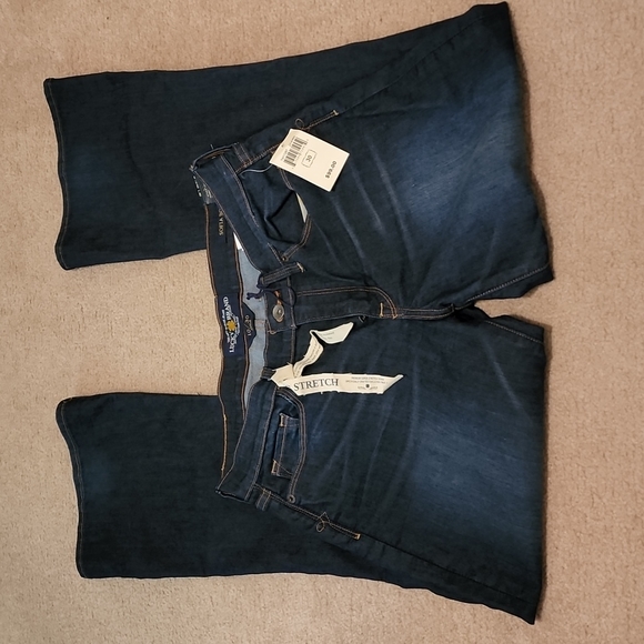 NWT - Lucky Brand Sophia Boot Cut/Ankle, size 10/30 - Picture 1 of 4